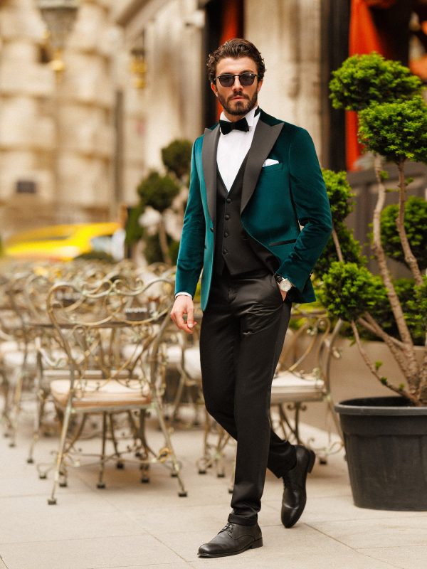 Emerald Velvet Slim-Fit Tuxedo 3-Piece